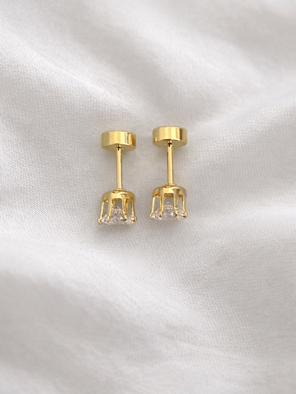 14k Gold plated stainless steel cubic zirconia heart stud screw back earrings - Picture 3 of 5